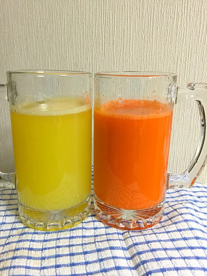 Apple juice and Carrot juice|manamixさん