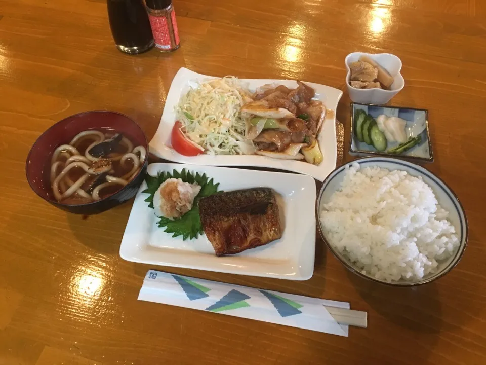 #日替わり定食#日替わりランチ#焼肉と鯖のランチ|畑田 成治さん