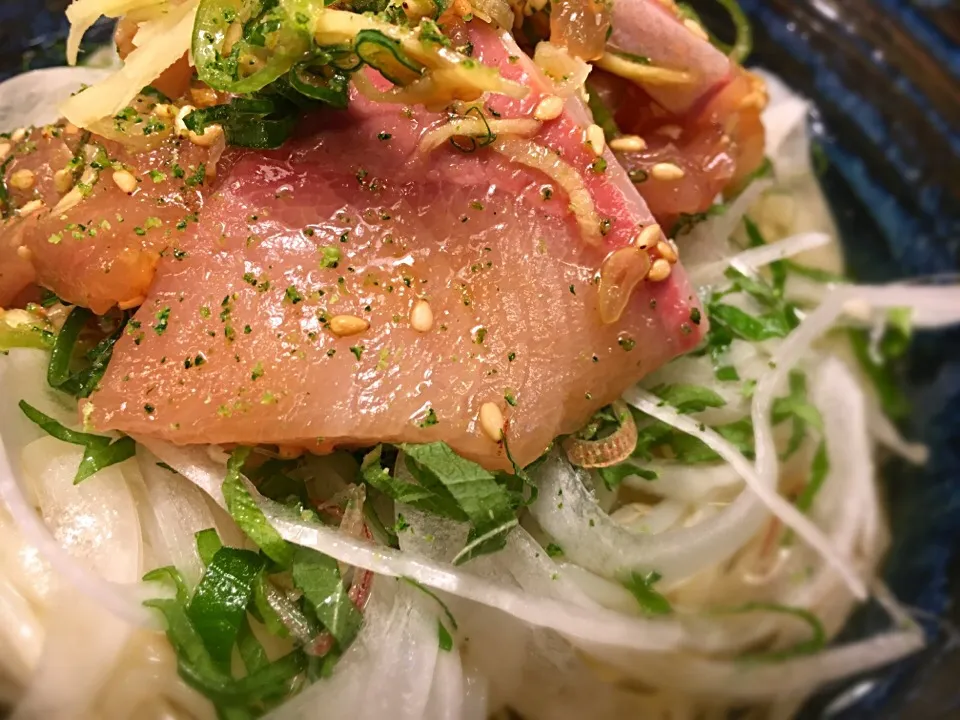 鰤のりゅうきゅうそうめん4|半田手延べそうめんの店 阿波や壱兆さん