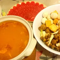 Snapdishの料理写真:homemade sour and spicy hotpot|widya wuさん