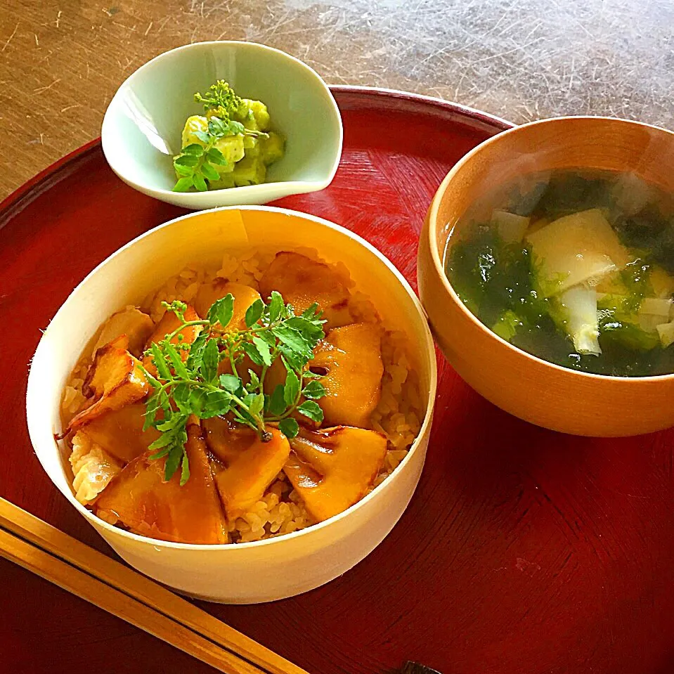 Snapdishの料理写真:筍づくしのお昼ごはん〜筍の照り焼き丼|Kaori Shimizuさん