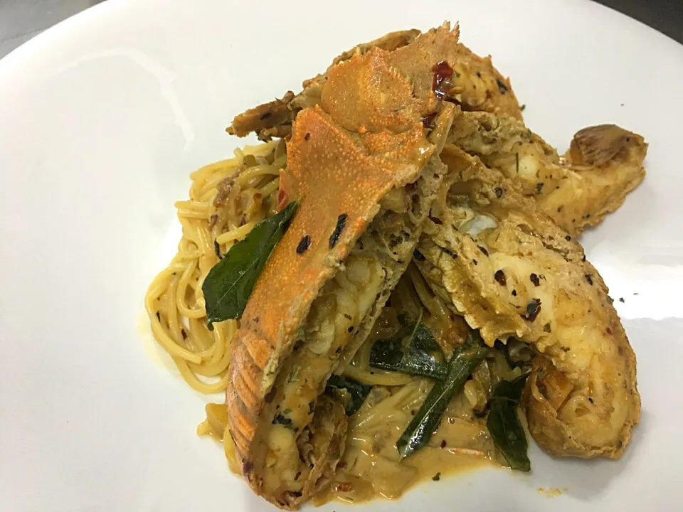 Snapdishの料理写真:Crayfish Salted Egg Yolk Pasta|Carin Tayさん