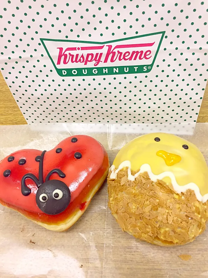 ラッキーストロベリーテントウムシ
キャラメルクリスピーイースター
#クリスピークリームドーナツ🍩|himeさん