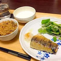 Snapdishの料理写真:大分の郷土料理のとりめしと塩サバ
#とりめし#郷土料理#大分#塩サバ#男子ごはん|yuukiさん