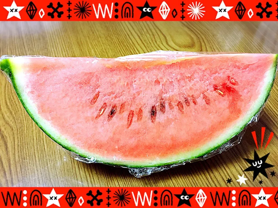 初モノ〜〜(*ﾟ∀ﾟ*)
くまモン印 熊本さんのスイカ🍉
頂きましたぁ〜〜♫|Hiroko Suzukiさん