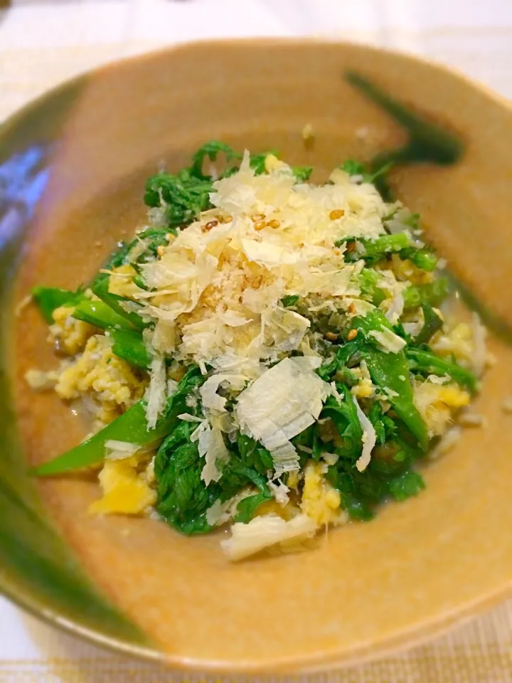 サヤエンドウ＆春菊おひたし|Eri Morotaさん