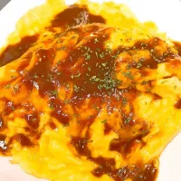 Snapdishの料理写真:今日はデミグラスオムライス〜🌟

#オムライス #ふわふわ #デミグラスソース #たまご #🍳|れいなさん