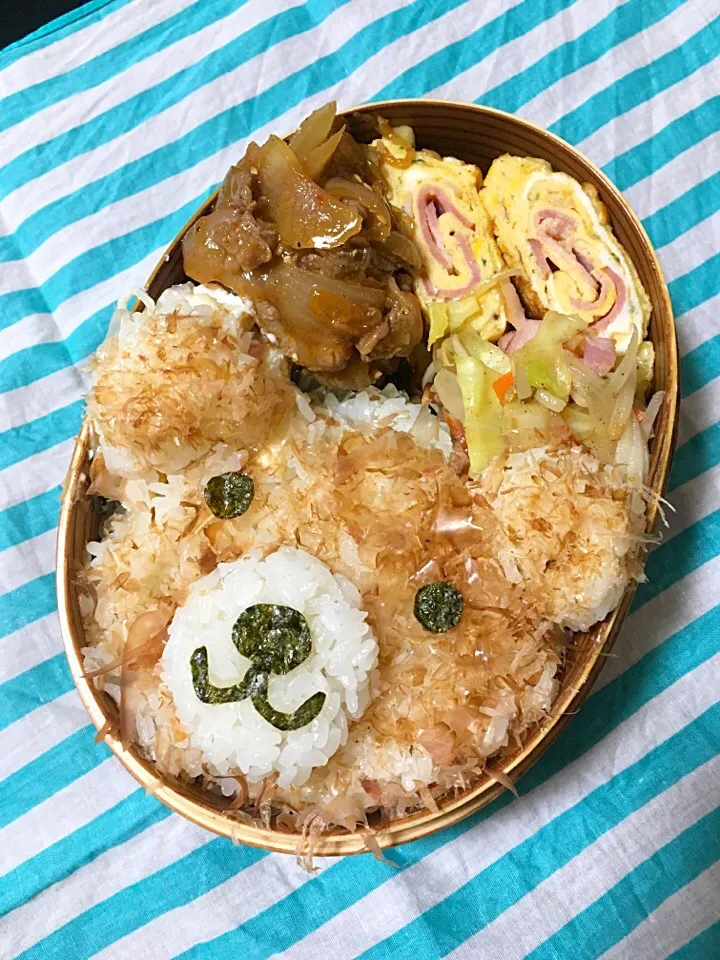 クマさん弁当

少ないオカズだけど華やかにしたかった…🐻

牛焼肉
ベーコンチーズ玉子焼き
野菜炒め
マカロニサラダ
オカカ🐻ご飯
お豆腐とワカメの味噌汁






日野 4/24＝福生終え|にゃおさん