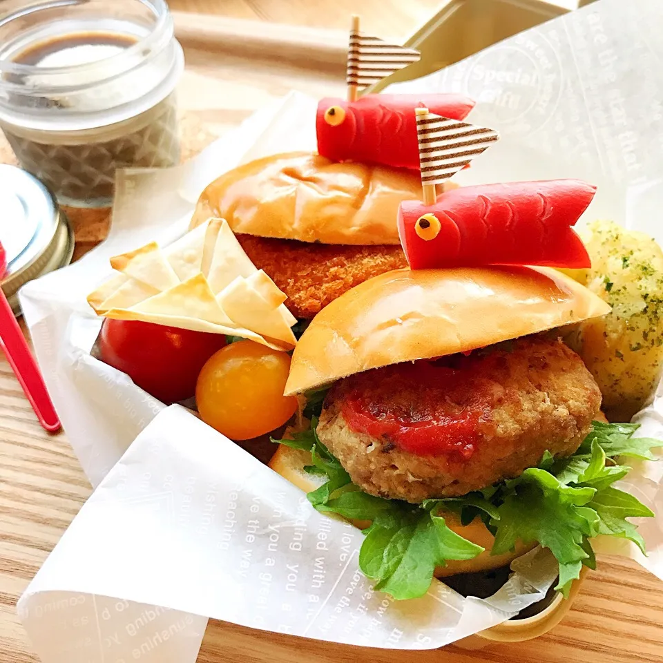 こどもの日🎏ロールパンサンド弁当|mnkさん