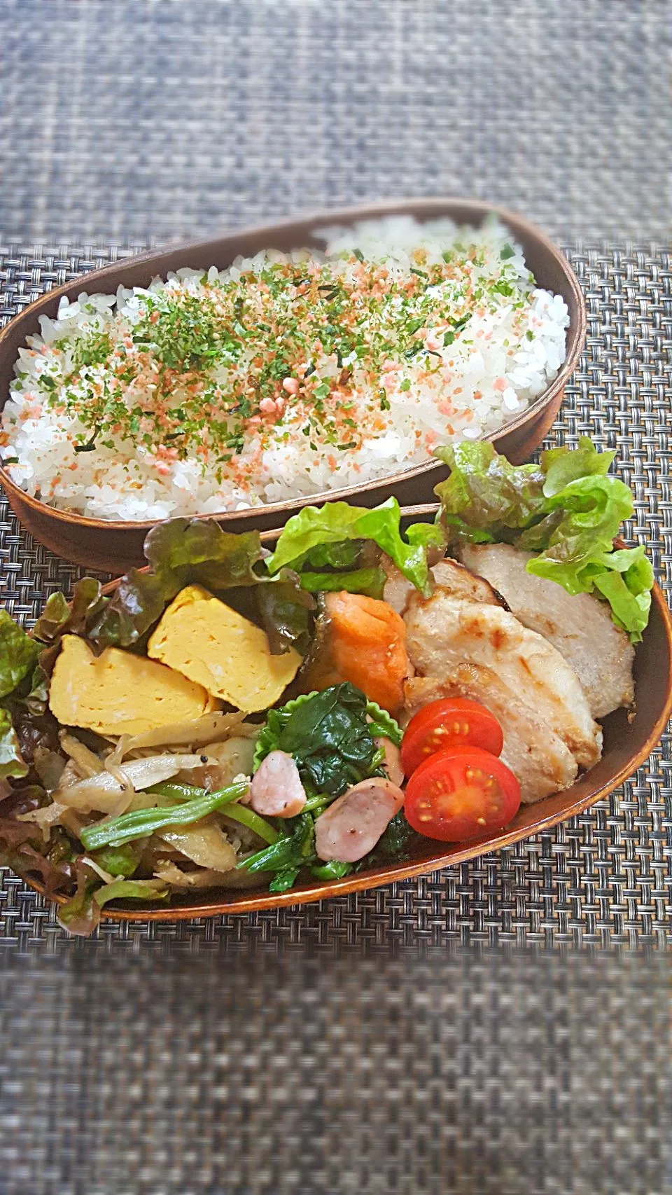 今日のお弁当🎵　鳥むね肉の塩糀漬け焼き🐔🐔|クッキングオヤジさん