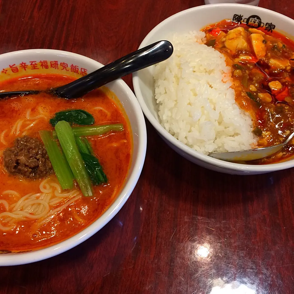 坦々麺2辛＆陳麻飯2辛 lunch♡2017/04/25|ちび太さん