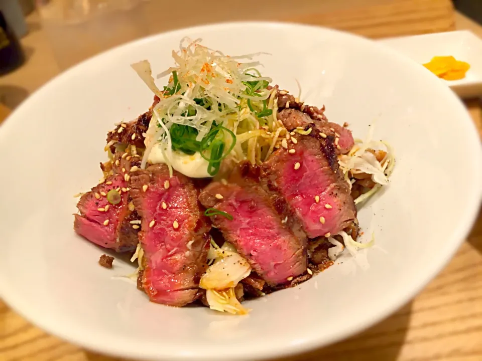 ステーキ丼|ちびさん