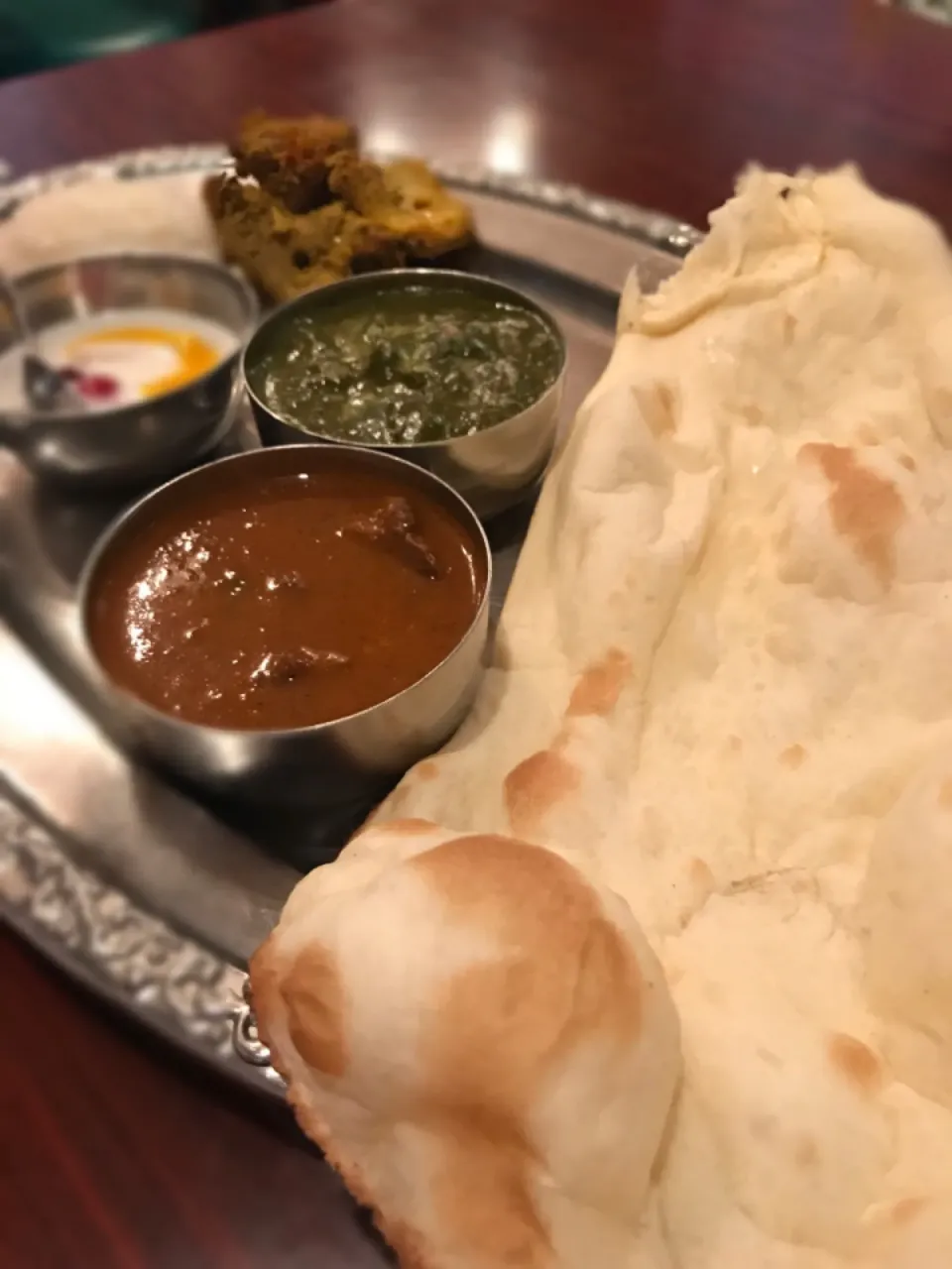 Curry lunch - the best ¥1000 special around. All-you-want nan! #mytokyo #whatiate Insta: @SAPANA_official|Josh Fieldsさん