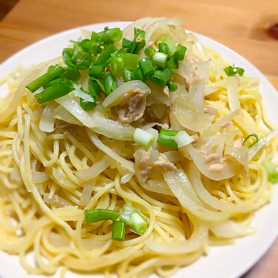 ツナと玉ねぎの和風パスタ
#和風パスタ|Shirokoさん