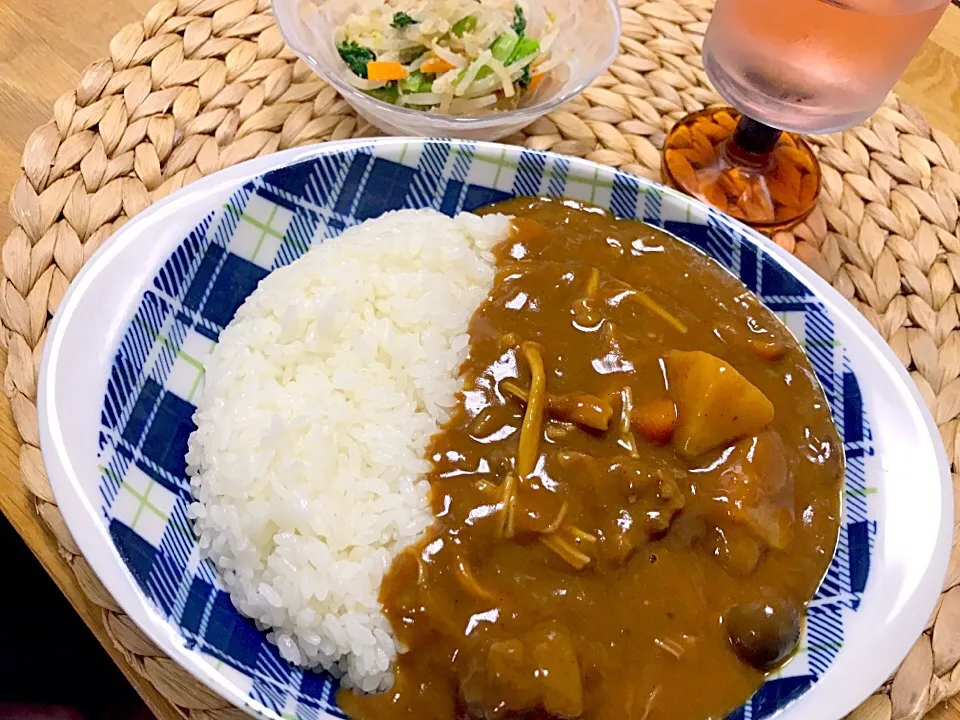 Snapdishの料理写真:きのこカレー|minaさん