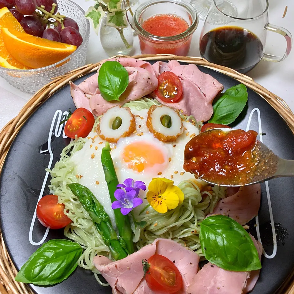 バジル麺ぶっかけトマト麺つゆ
麺つゆ×トマト🍅すりおろし
バジル麺×山芋おろし×温泉卵
アスパラ、バジル、ペパーハム、トマト
イタリア🇮🇹気分の和食
Buono!|ゆかモンさん