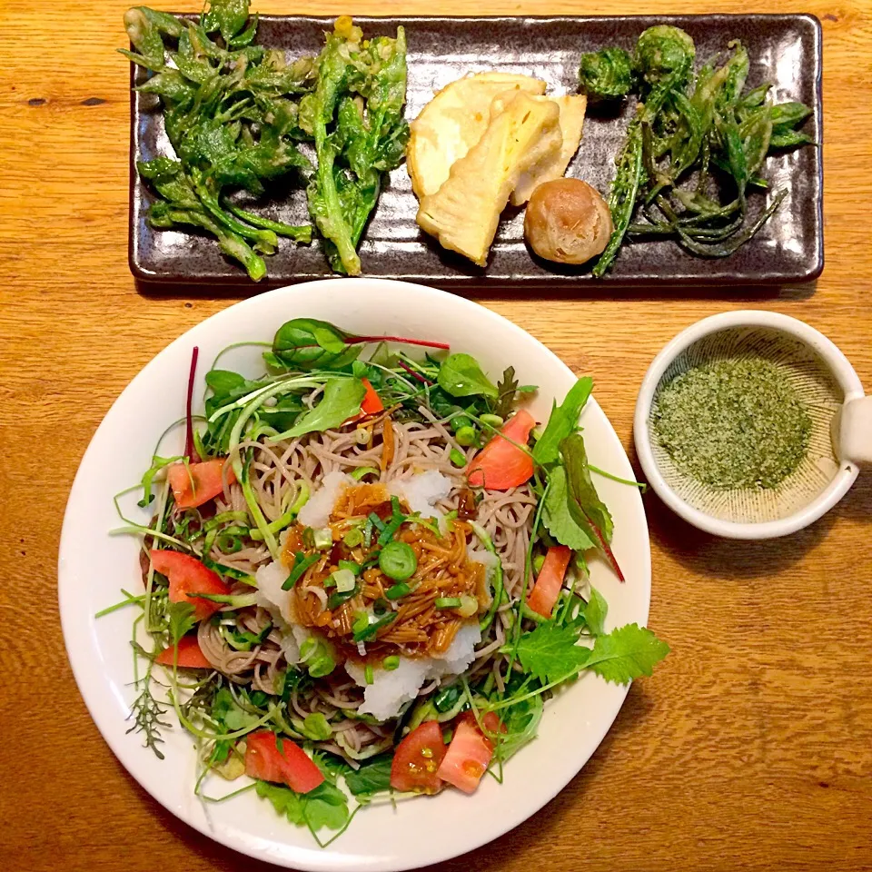 vegan グルテンフリー シュガーフリー
蕎麦粉の山菜天ぷら
蕎麦サラダ|makiko_aさん