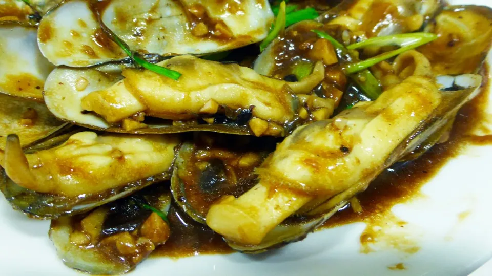 sauté razor clams|steven z.y.さん