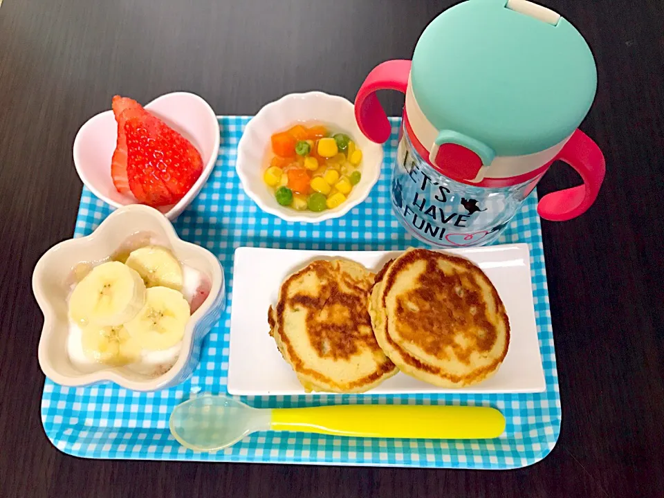 4/26❁息子離乳食 夜ごはん🍴
バナナホットケーキ🥞
ミックスベジタブルのコンソメ煮
フルーツヨーグルト
いちご バナナ りんご|つんさん