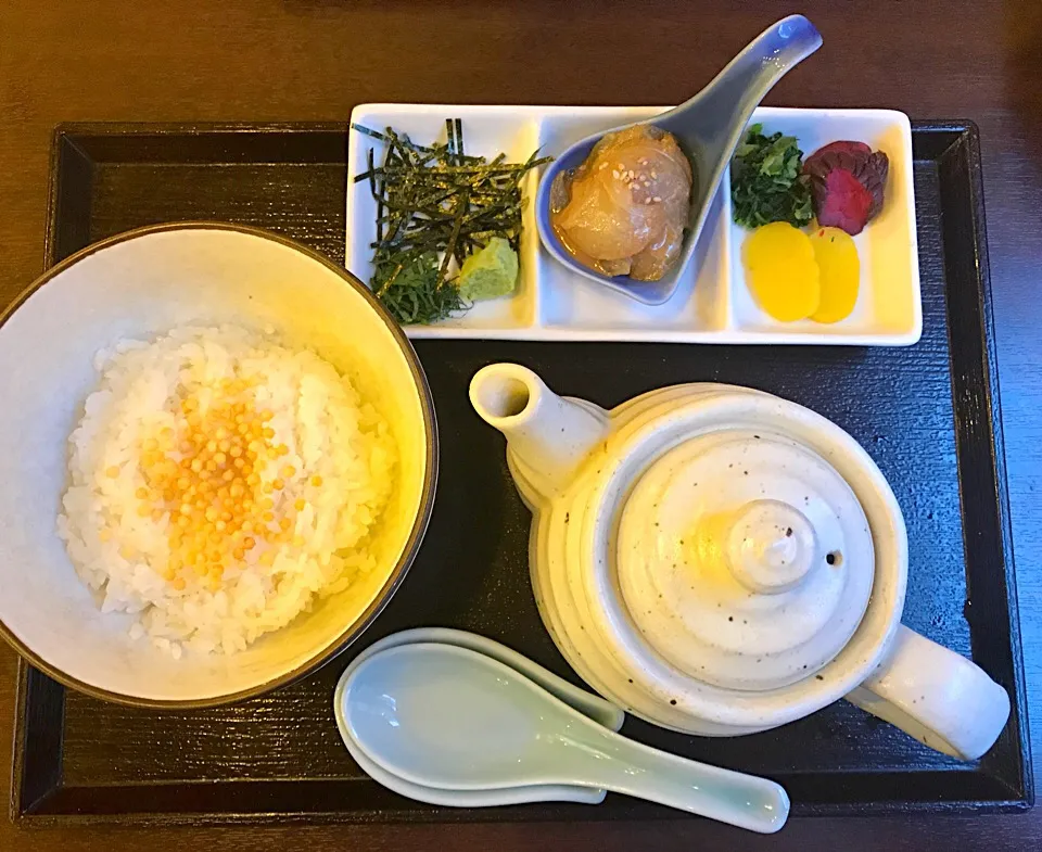 自慢の胡麻だれ 鯛茶漬け|erindaさん