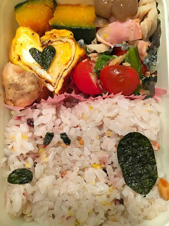 お弁当っっ♥
#スヌーピー#冷凍食品0弁当#もっと可愛い弁当作リたい|Rika Amanoさん