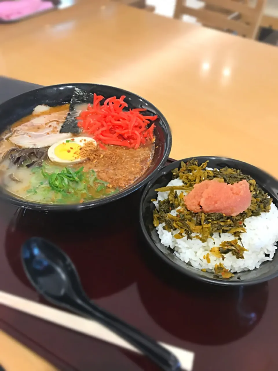 九州道上り宮原SA ラーメン＋高菜明太ご飯|みちるさん