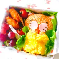 Snapdishの料理写真:デコオムライスのお弁当

流行に乗ってみました😅