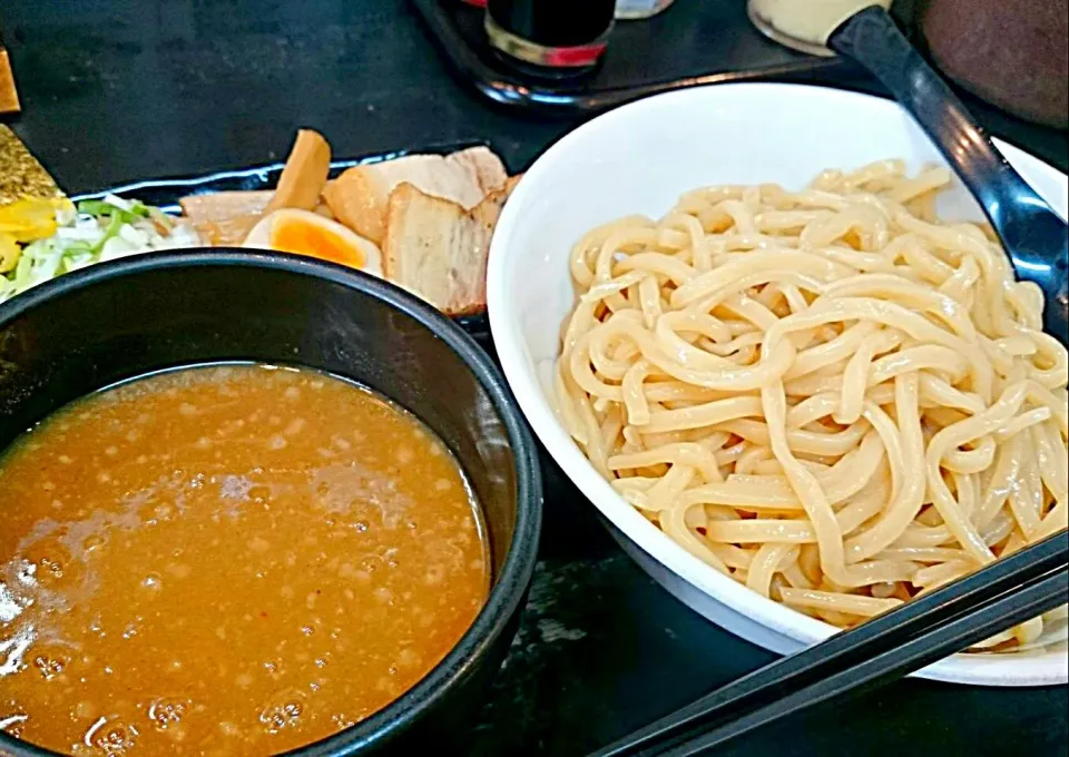 濃厚魚介豚骨つけ麺|りくれんさん