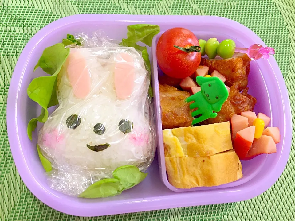 Snapdishの料理写真:うさぎおにぎり|Ikuさん