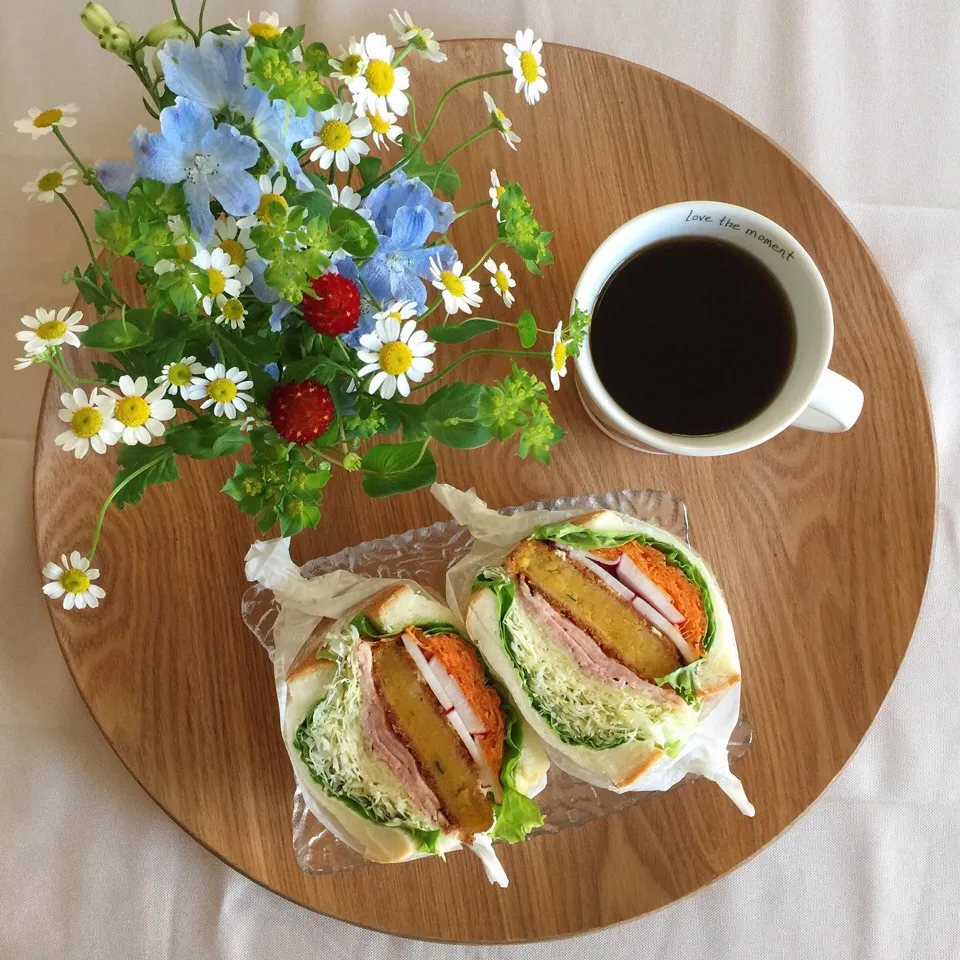 4/28❤︎かぼちゃコロッケ&ローストポーク野菜たっぷりサンド❤︎|Makinsさん