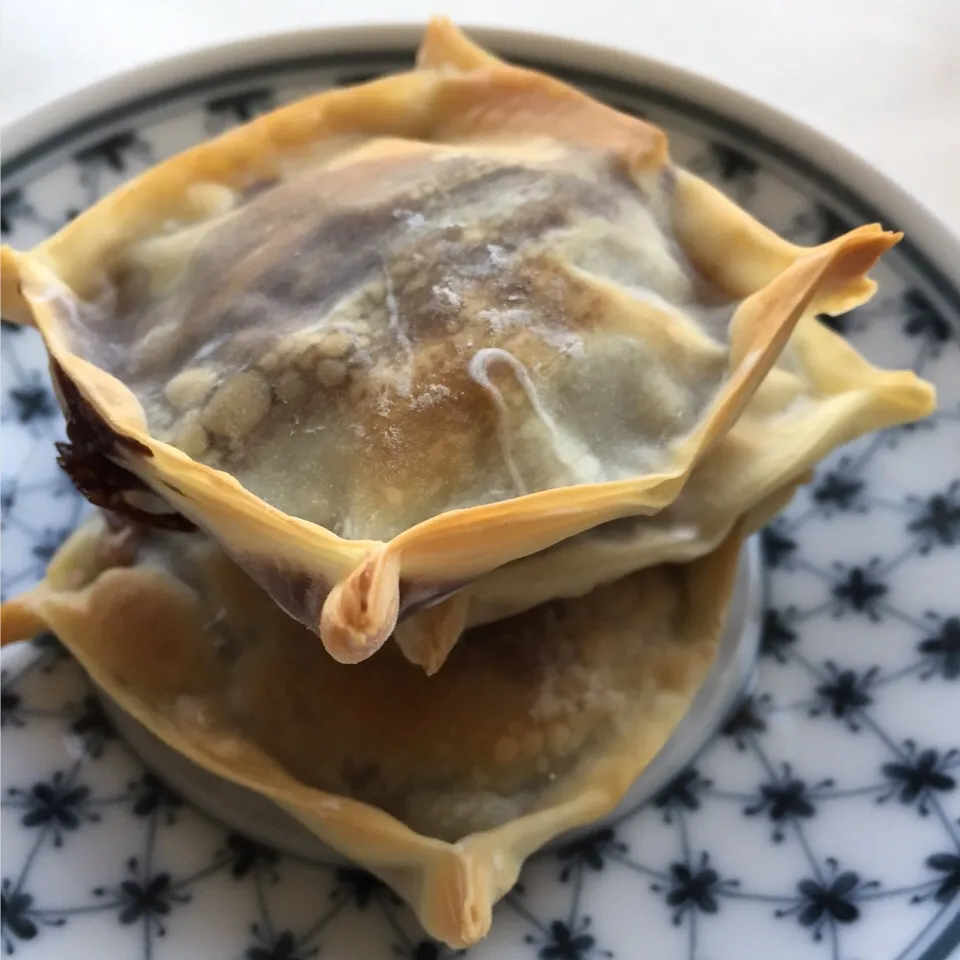 オレンジピール入り・餃子のミルフィーユチョコパイ|ポンポンダリアさん