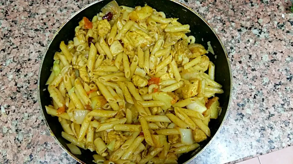 chicken pasta|saman jamshaidさん