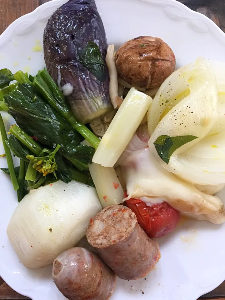 Steamed Seasonal Vegetables and Italian Sausage #jamie_tokyo #vegetable #steamed #italian|jamieさん