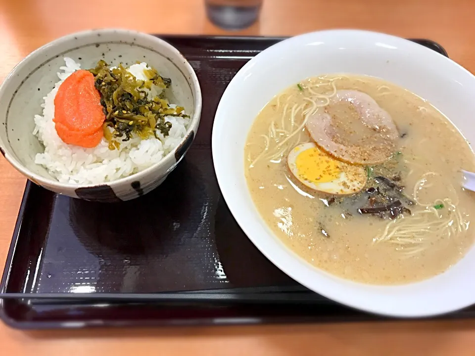 とんこつラーメンセット|しいたけ茶さん