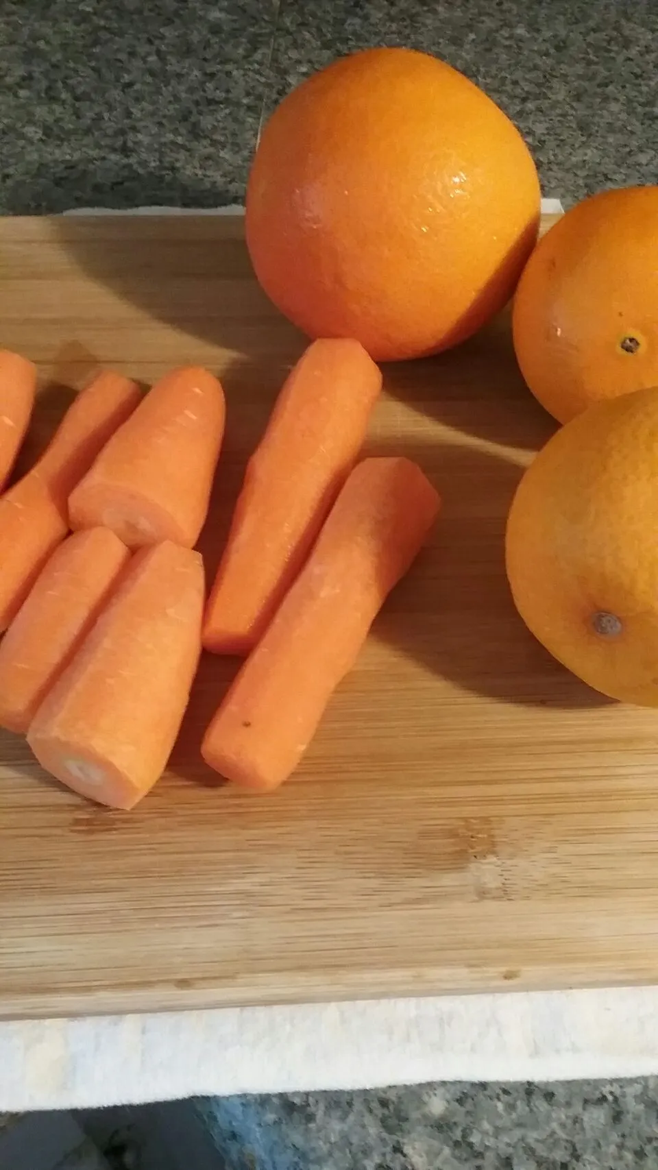 Snapdishの料理写真:the start of some citrus ginger carrot soup.|Polly Gelfusoさん