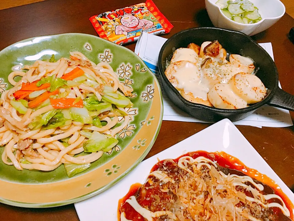 #焼うどん
#お好み焼き
#きゅうりの酢の物
#長芋チーズ|saaan11さん