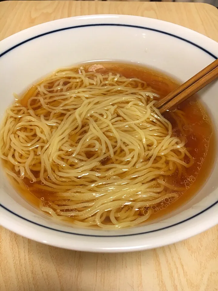 Snapdishの料理写真:スガキヤの醤油生ラーメン(素)|みウラさん