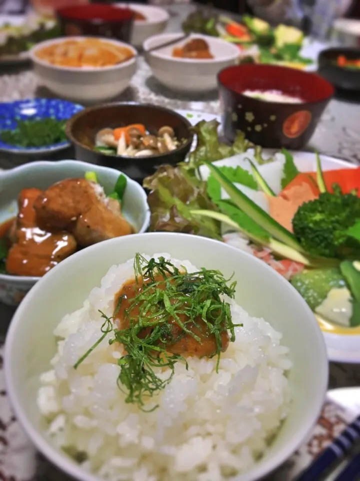 アンチョビご飯・煮豚酢豚・ズッキーニのサラダ・小松菜のおひたし・卵白のすまし汁|ヨシヨシさん