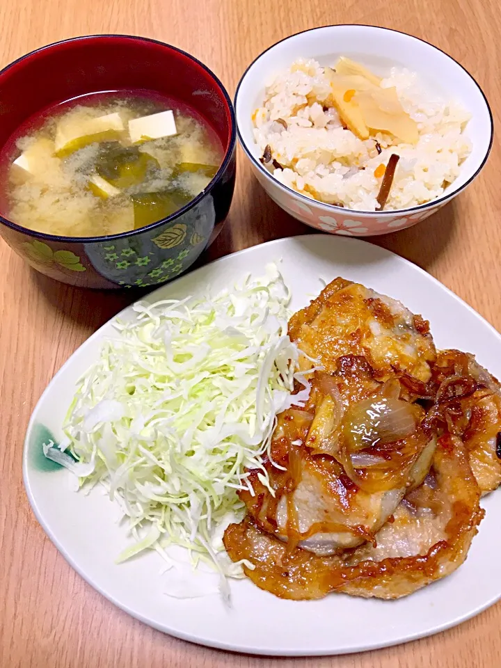 たけのこご飯と豚の生姜焼き|sinさん