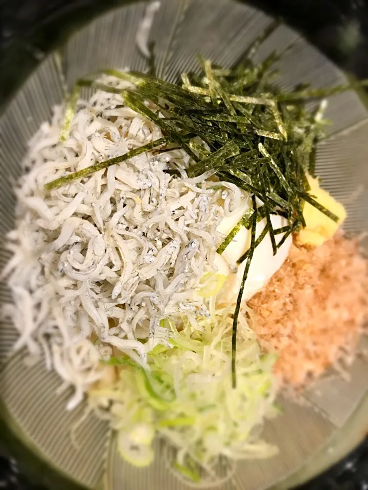 Snapdishの料理写真:釜玉しらすうどん|Merryさん