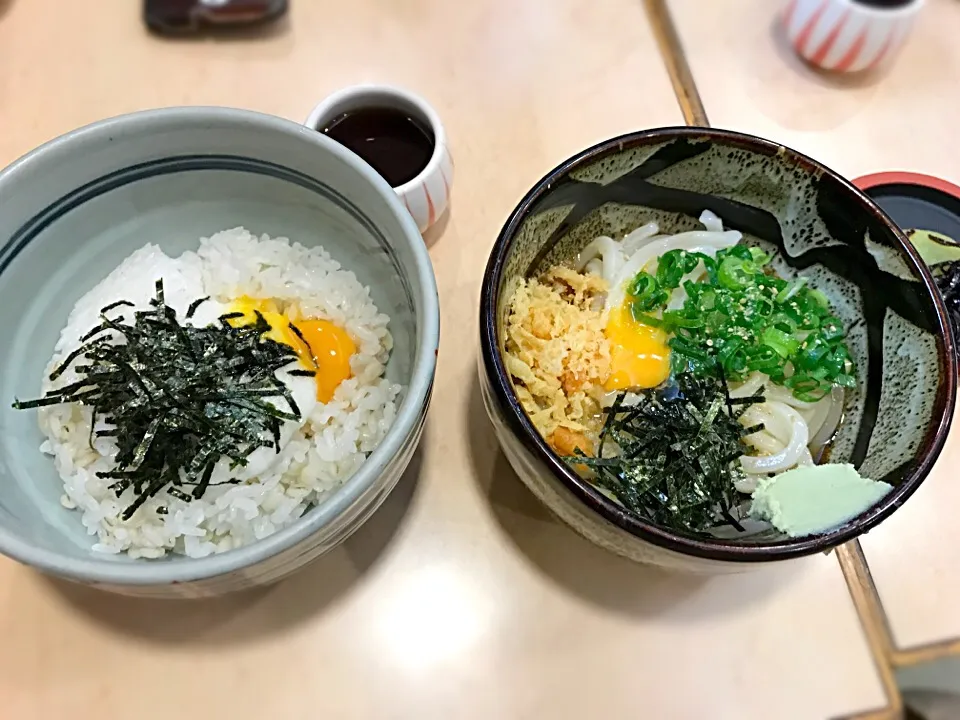 Snapdishの料理写真:ぶっかけうどんととろろ麦ごはん|しいたけ茶さん