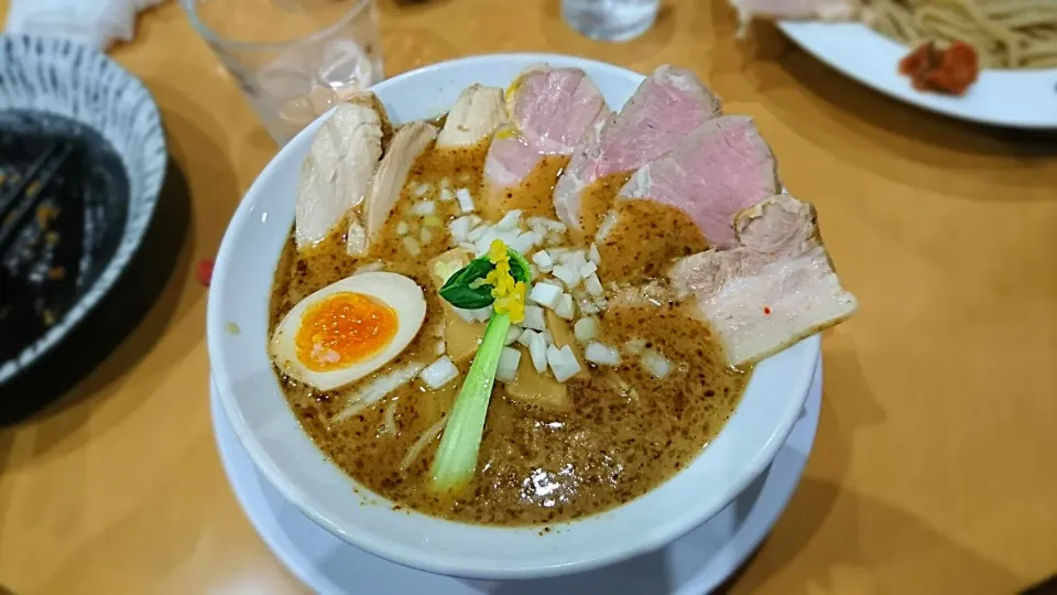 中華SOBA 鬼にぼ 鬼にぼチャーシューラーメン|ミナミ ヒロヤさん