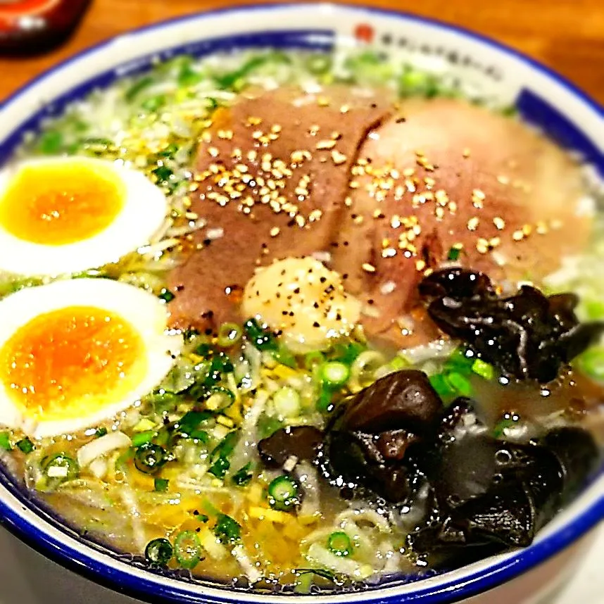 Snapdishの料理写真:牛タンネギ塩ラーメン～(^o^)v|たかたかさん