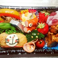 Snapdishの料理写真:息子の遠足弁当|ゆみごんさん