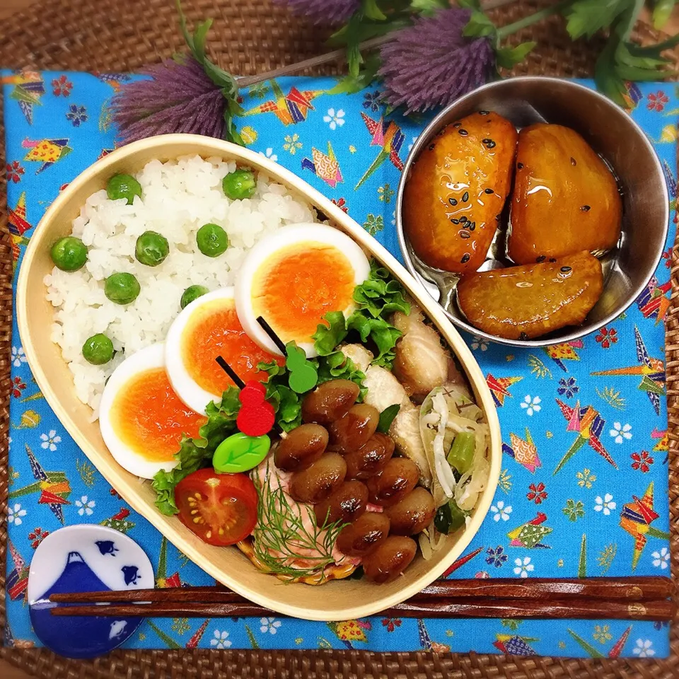 娘作の鯵の蒲焼と大根とシラスの炒め煮入りのお弁当❣️|@mayuさん