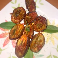 Snapdishの料理写真:Roasted Baby Eggplant With Marinara Sauce|Cathy Albanoさん