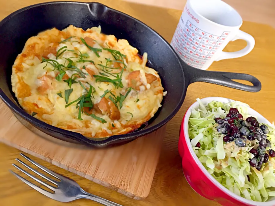 あさごはーん。鳥の煮込み&長芋のピザだよー♪|あやさん