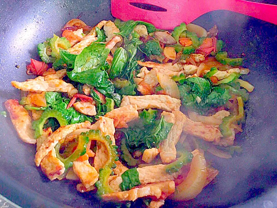 🥕🥒Pork & Veggies Sauté 🥒🥕|山田さん