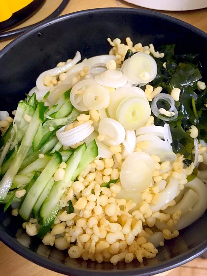 Snapdishの料理写真:冷やしたぬきうどん|ゆうまなさん