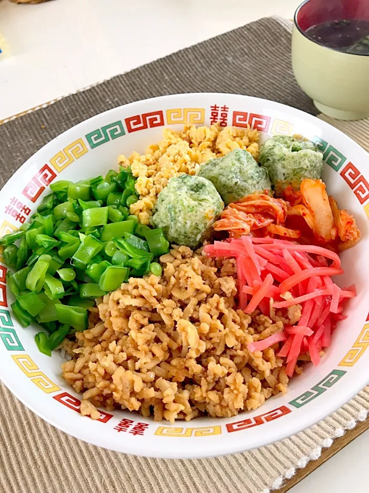 そぼろ丼|みきさん